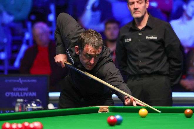 羅伊斯在場 羅伊斯在場